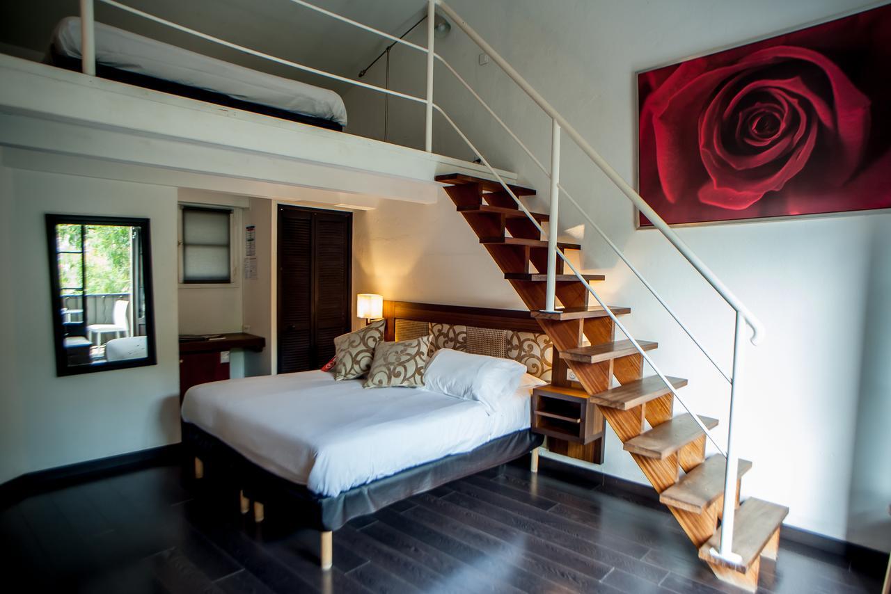 Hotel B Lodge Сен-Тропе Экстерьер фото