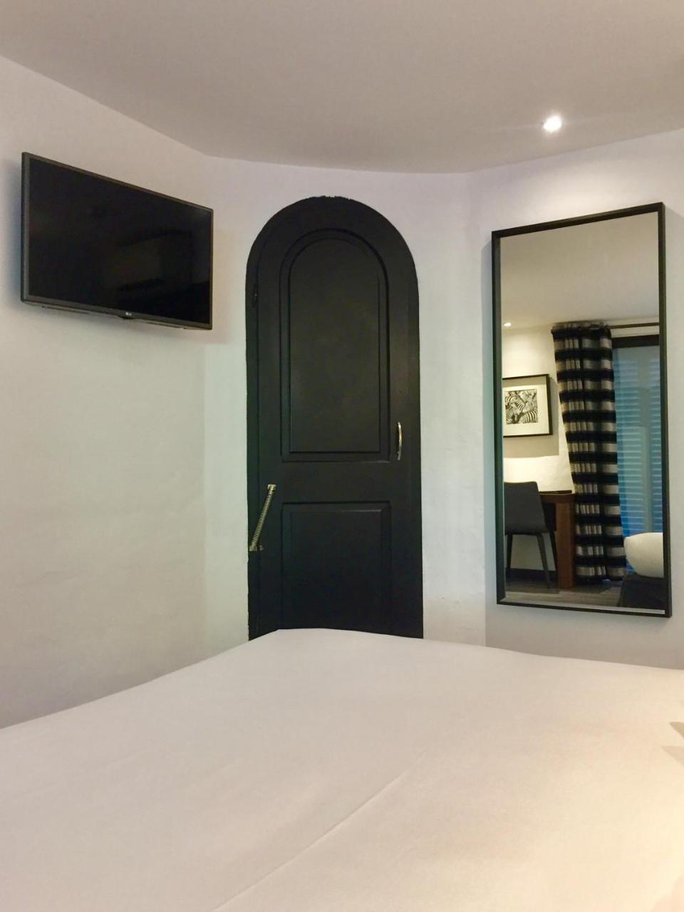 Hotel B Lodge Сен-Тропе Экстерьер фото